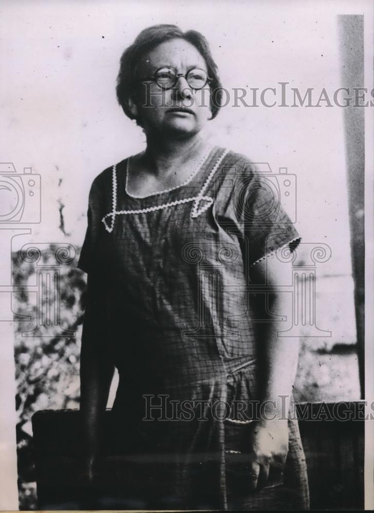 1935 Press Photo Mrs. R. W. Arden, 48, shot 3 workers and committed suicide - Historic Images