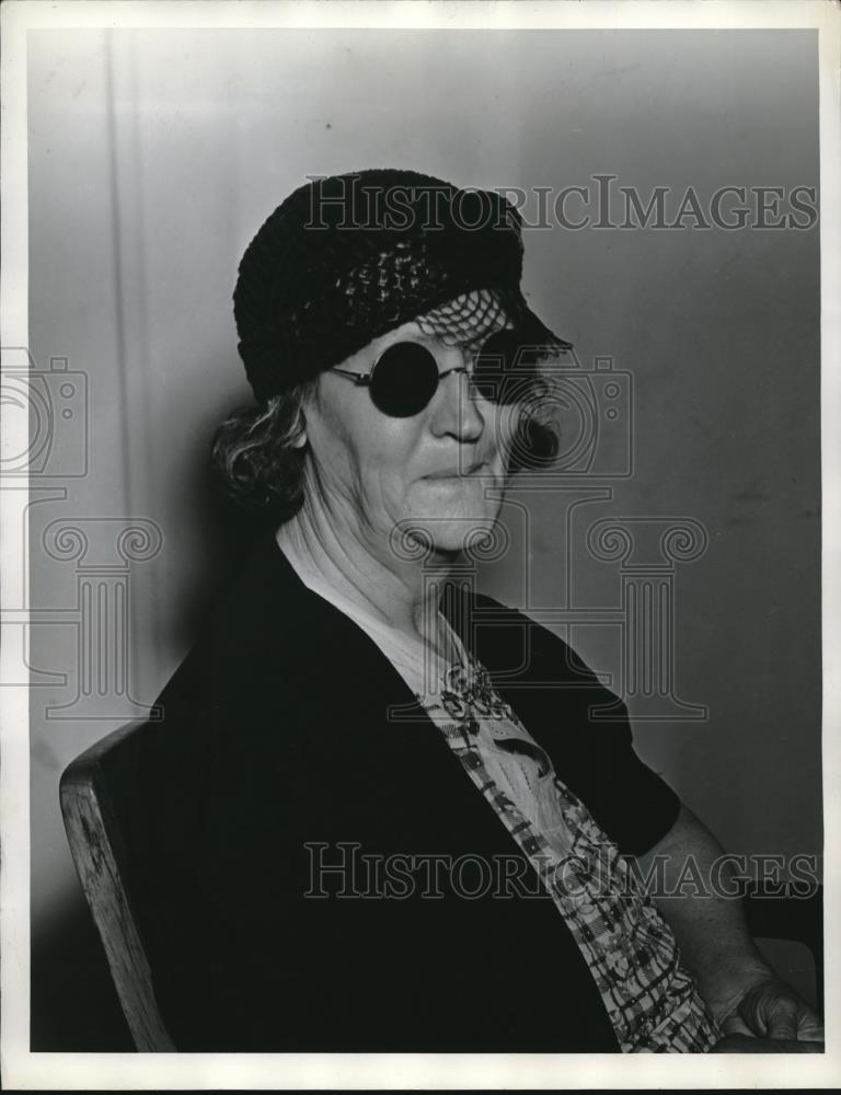 1938 Press Photo Memphis, Tn Mrs JB McGuffin has eye transplat - Historic Images