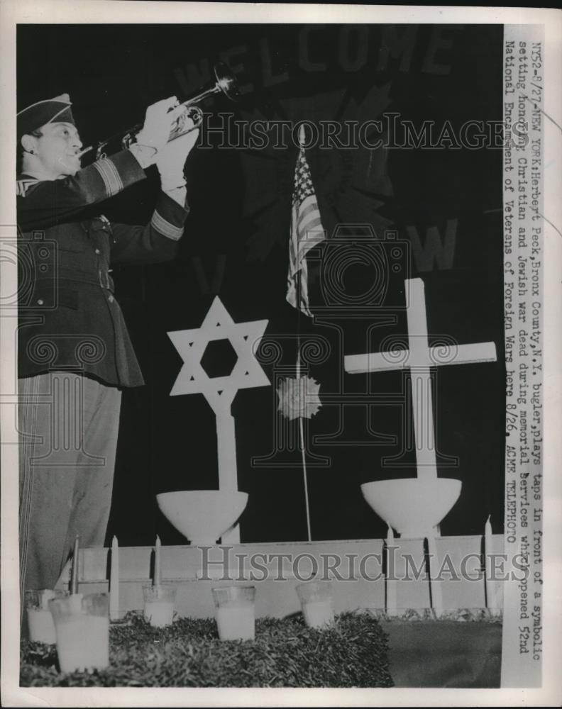 1951 Press Photo Herbert Peck Bugler Plays Taps at Christian &amp; Jew Memorial - Historic Images