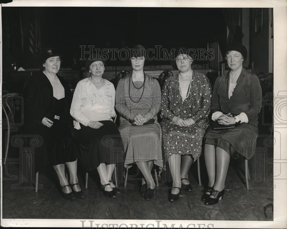 1932 Press Photo Women&#39;s GOP State comm in NY,A George,R Whitney,S Schuyler - Historic Images