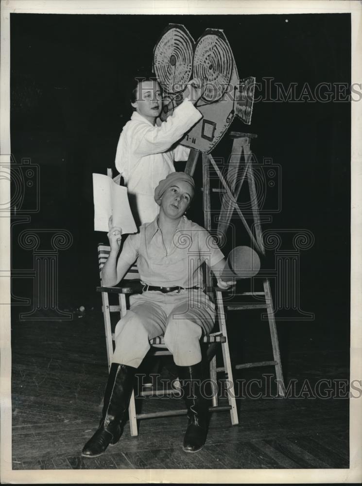 1938 Press Photo D.C. Women;s Natl Press Club play, Dorothea L Miller,G Dick - Historic Images