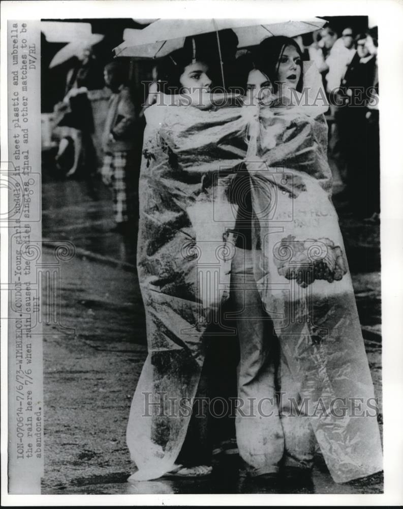 1973 Press Photo rain cancels ladies singles final at Wimbledon - Historic Images