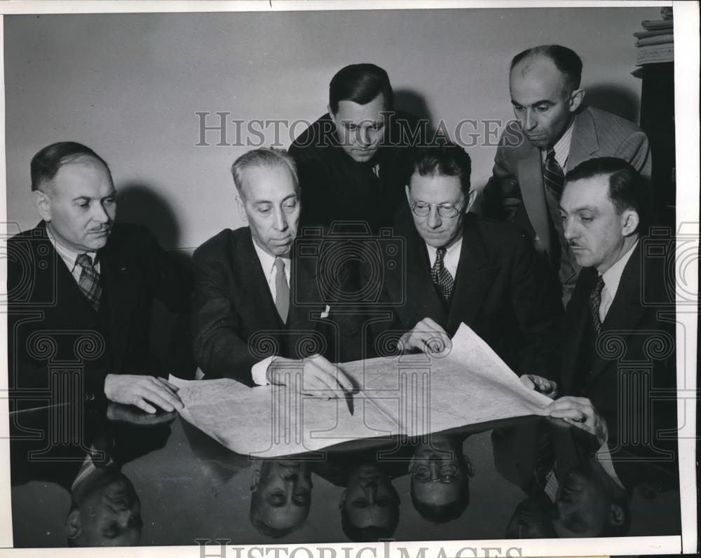 1937 Press Photo Fed Airline investigators,Rosto,Schroeder,Nichols,Phelan,Kinney - Historic Images