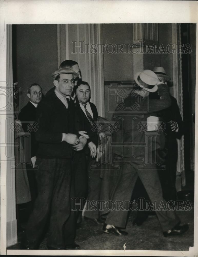 1931 Press Photo Chester Clark charged in White Sex Slave Ring - Historic Images