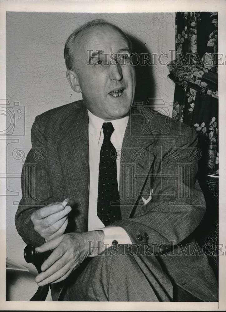 1941 Press Photo D.C. Hoover admin European Rep. Gilbert Redfern - Historic Images