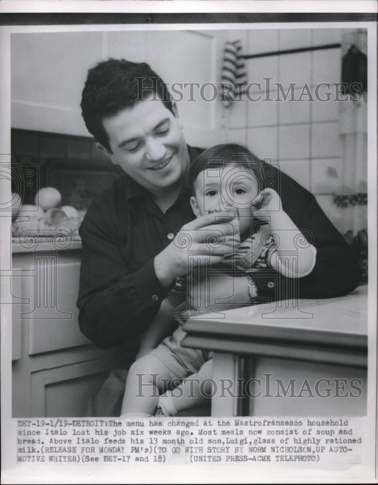 1952 Press Photo Mastrofransesco Household Lost His Job With His Son Age 13 Mont - Historic Images