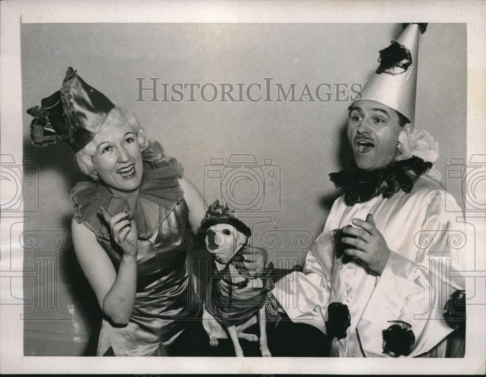 1939 Press Photo Mme Dixie Websterelli Talent Mascot &amp; Dorothy Remington - Historic Images