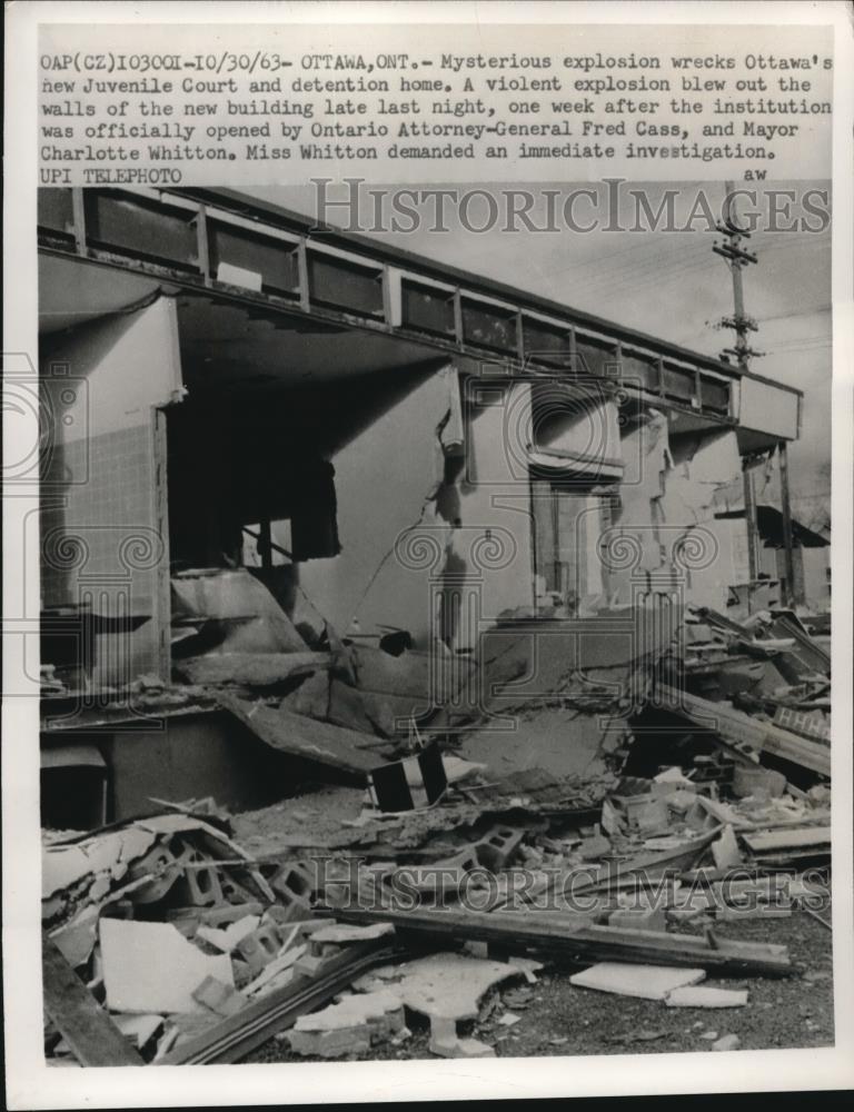 1963 Press Photo Mysterious Explosion Destroys Ottawa&#39;s Juvenile Court - Historic Images