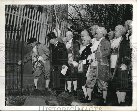 1941 Press Photo Jones Point Alexandria, E.T. Stulz, Ara Marcus Daniels - Historic Images