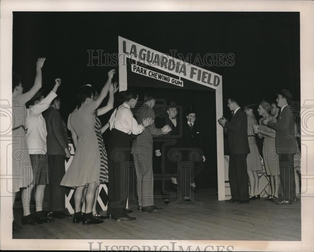 1940 Press Photo Hasty Pudding Club of Harvard Univ, play at Cambridge, Mass - Historic Images