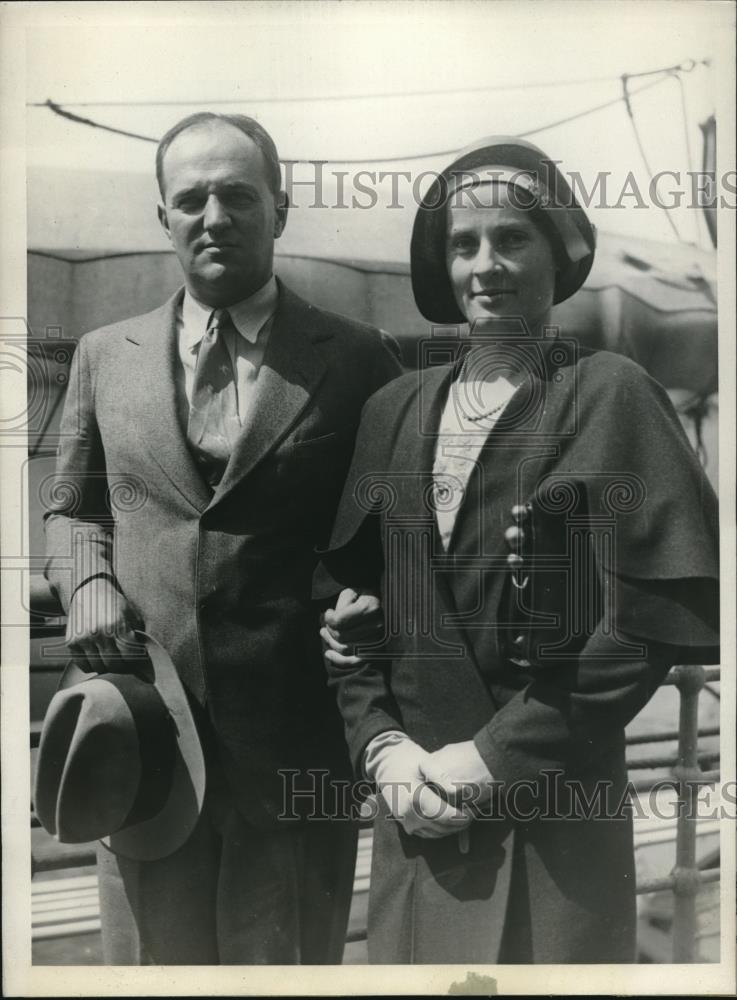 1930 Press Photo Mr. and Mrs. F. Trubes Davison on S.S. Bromen - Historic Images