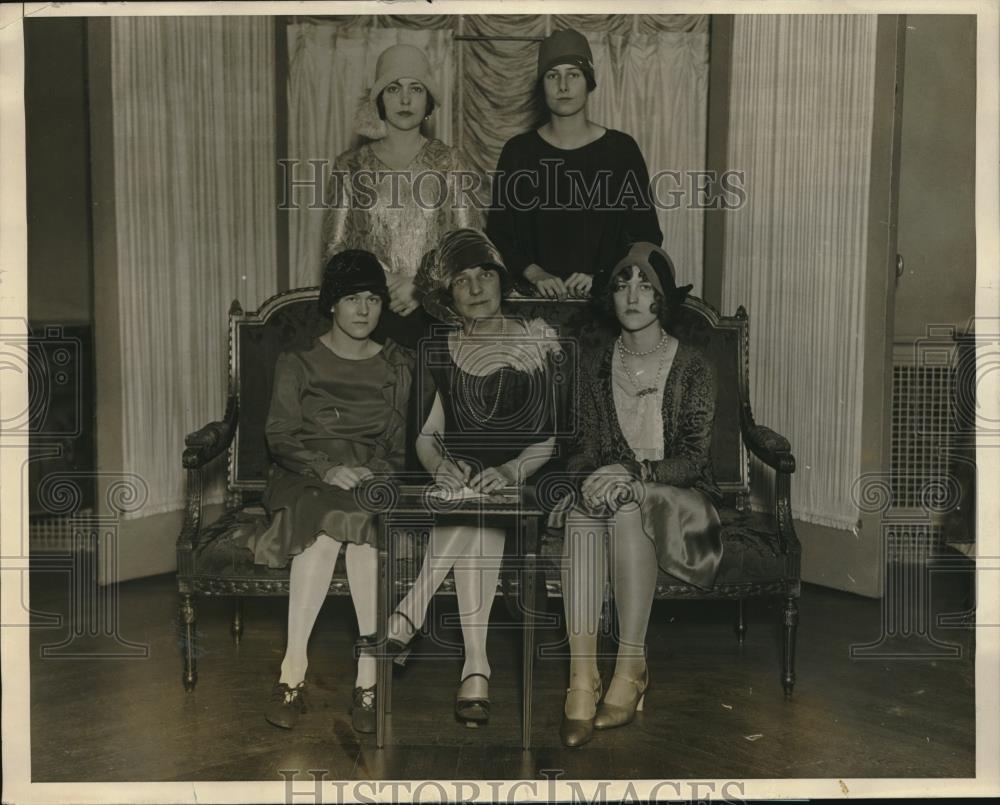 1927 Press Photo Eleanor Hall, Nancy Glave, Ruth Cameron, Mrs. Woodward, Gilpin - Historic Images