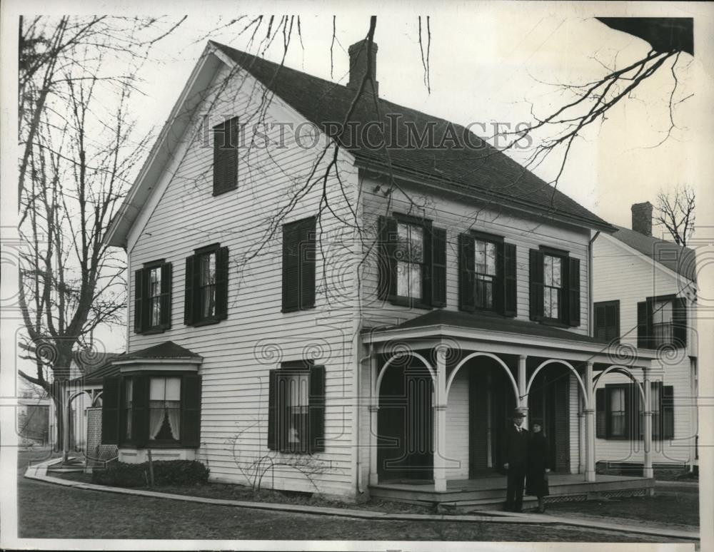 1933 Press Photo Hyde Park, NY home of Mr &amp; Mrs Henry Nesbitt, - neb89144 - Historic Images