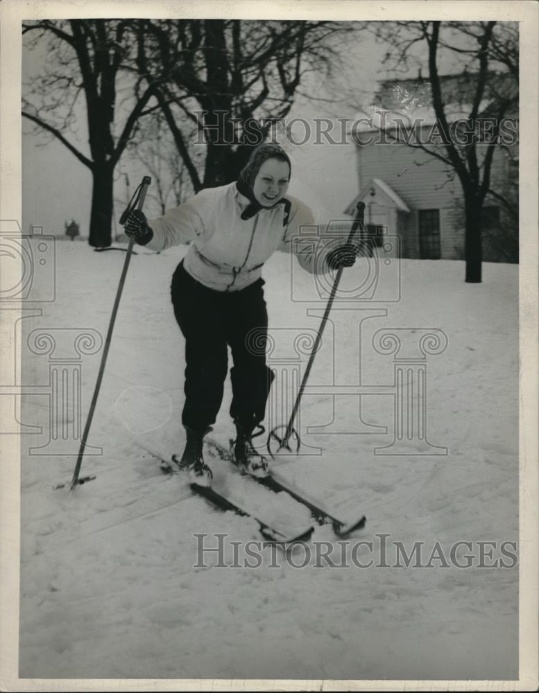 Press Photo Florence Olmstead - Historic Images