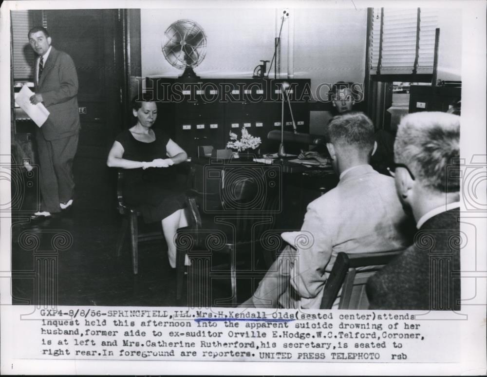 1956 Press Photo Mrs. H. Kendall Olds at Inquest of Drowning of Husband - Historic Images