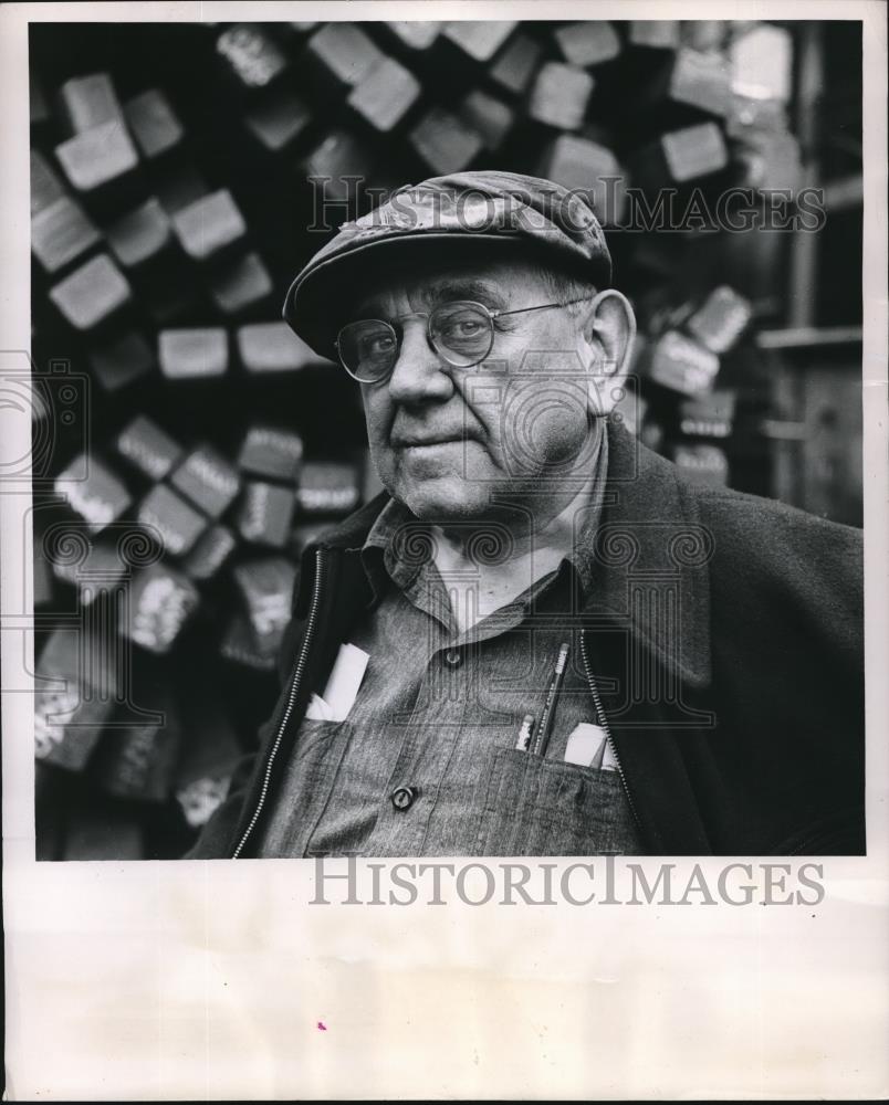 1953 Press Photo Unidentified Turn Foreman - Historic Images