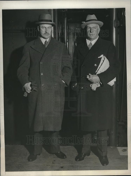 1932 Press Photo bankers Winthrop Aldrich & Charles Mitchell deny credit to NYC - Historic Images