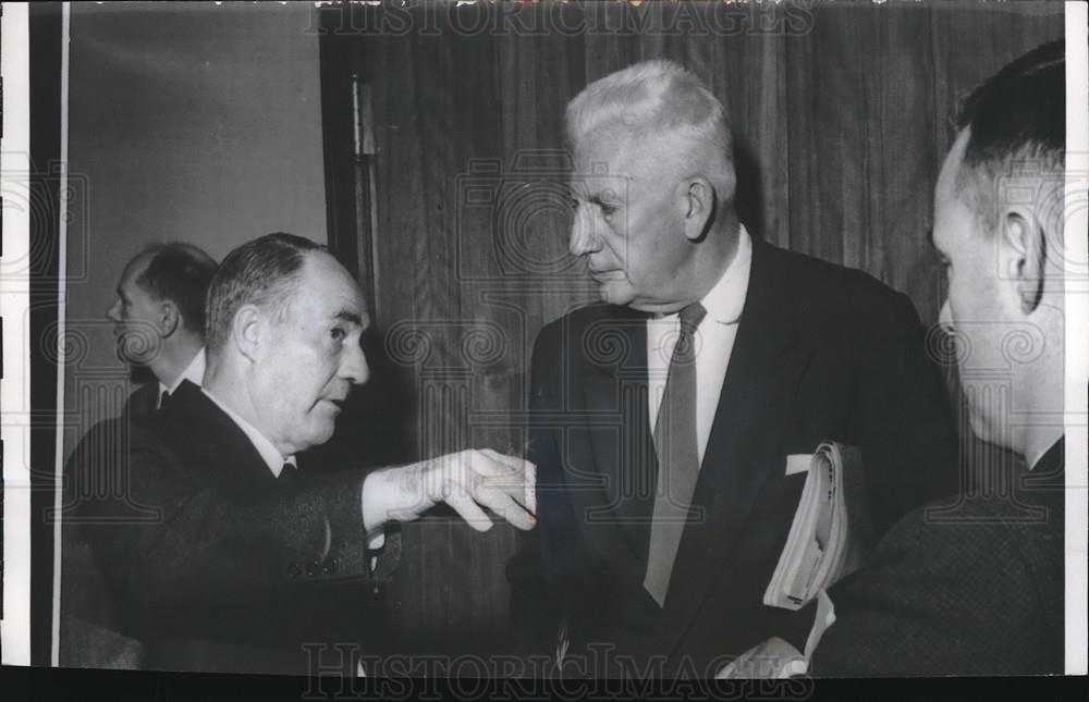 1960 Press Photo Charleston, W.Va Sen Paul Douglas of Ill. - Historic Images