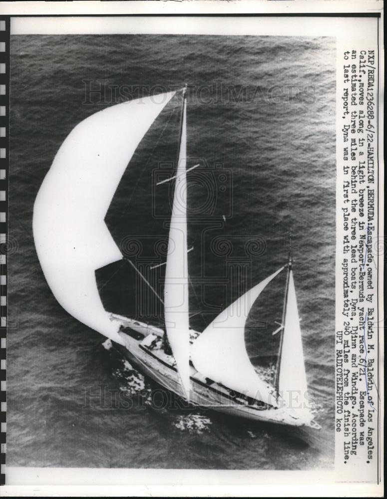 1960 Press Photo View of sailboat &quot;Escapade&quot; in Hamilton, Bermuda - Historic Images