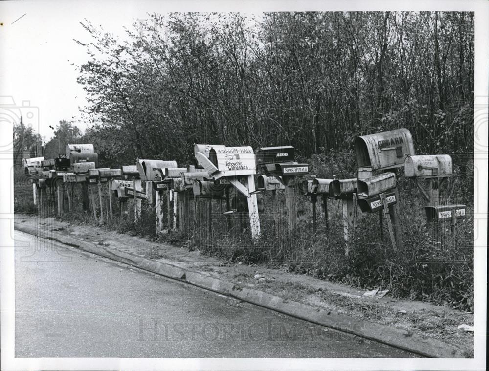 Press Photo Mailboxes Postal Service - Historic Images