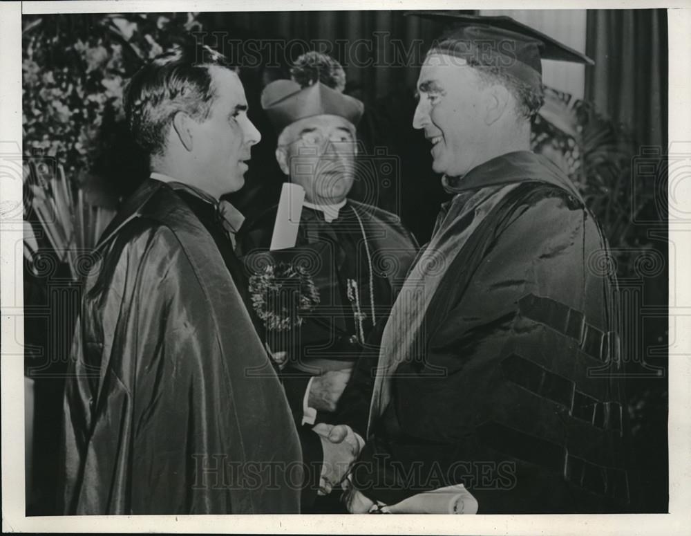 1939 Press Photo Attorney General Frank Murphy Receives Honorary Degree - Historic Images