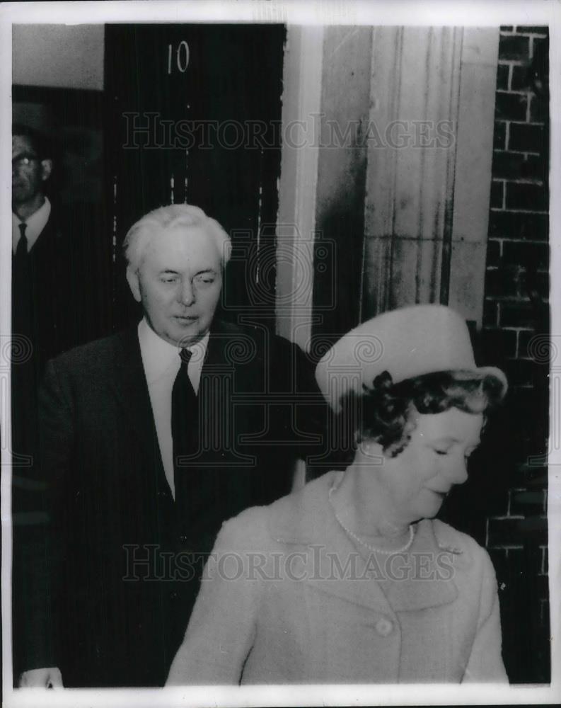 1968 Press Photo Prime Minister Harold Wilson & his wife in London - Historic Images
