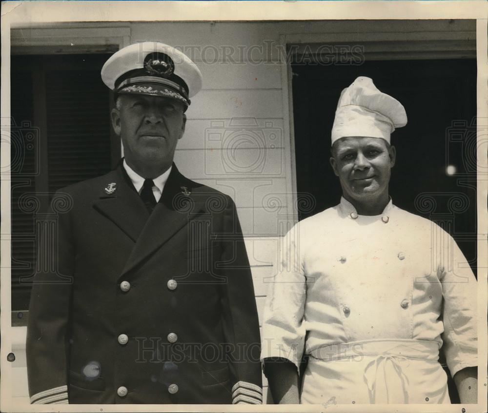 1930 Press Photo Liner ship Calawaii, chef George Huff & Capt U.A, Sawyer - Historic Images