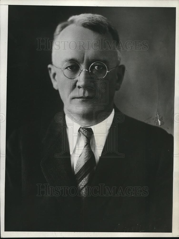 1933 Press Photo Director of Georgas Memorial Institute Panama Labotatory - Historic Images