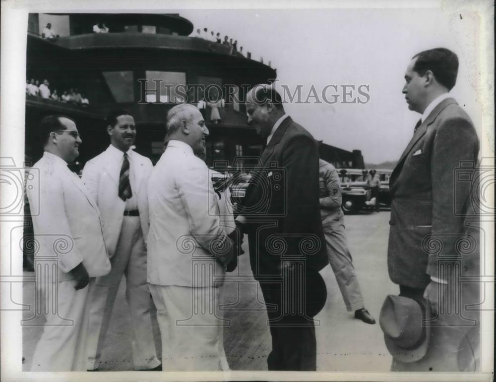 1943 Press Photo Panama Pres. RA de la Guardia, Venezuela Pres Medina - Historic Images