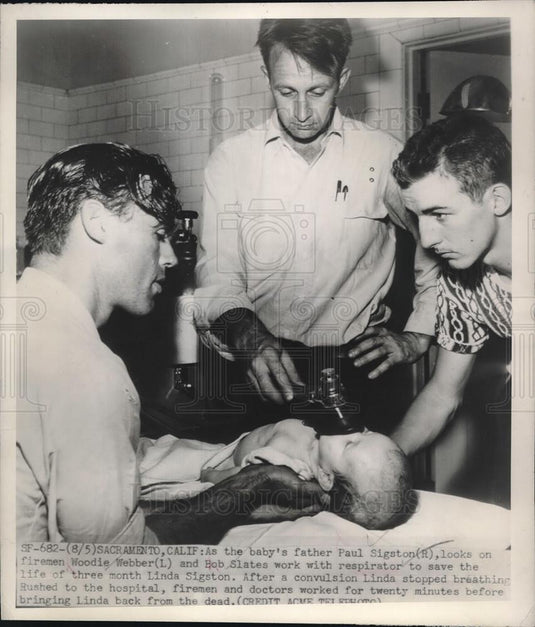 1948 Press Photo Paul Sigston & Firemen Woodie Webber & Bob Slates - Historic Images
