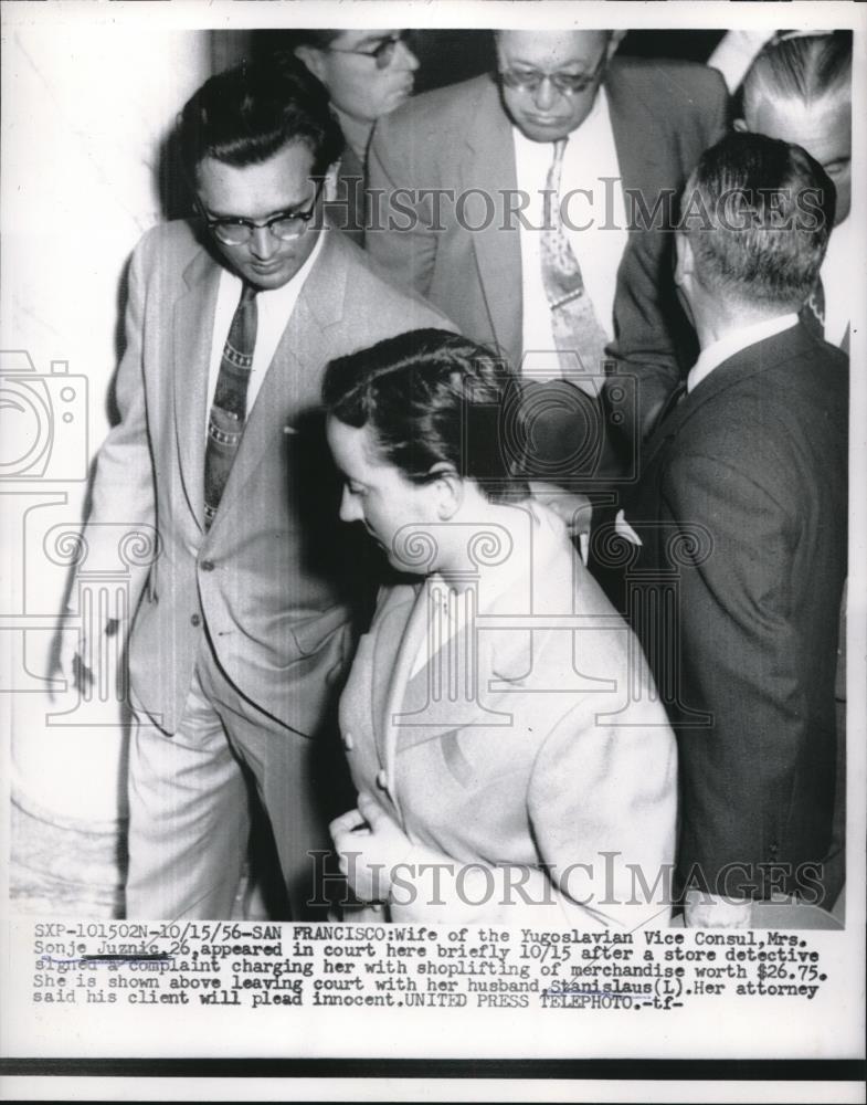 1956 Press Photo Mrs. Sonje Juznic with her attorney and her husband Stanislaus - Historic Images