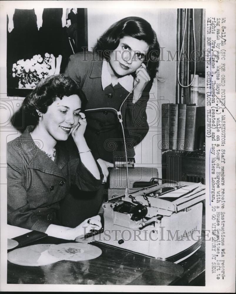 1951 Press Photo Two women on tour in Europe with house committee - Historic Images