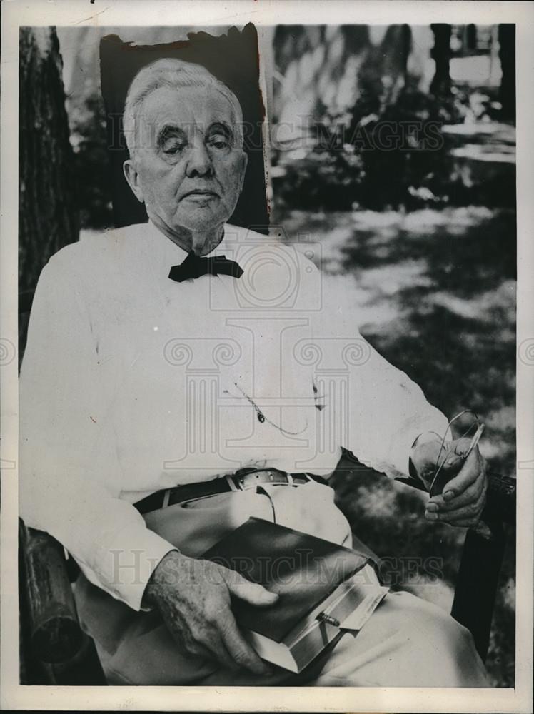 1944 Press Photo ex-senator George Norris turns 83 at home in McCook, Neb. - Historic Images