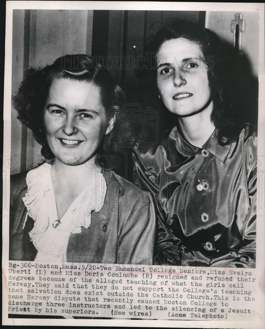 1949 Press Photo 2 Emmanuel College Seniors resigned & refused degrees - Historic Images
