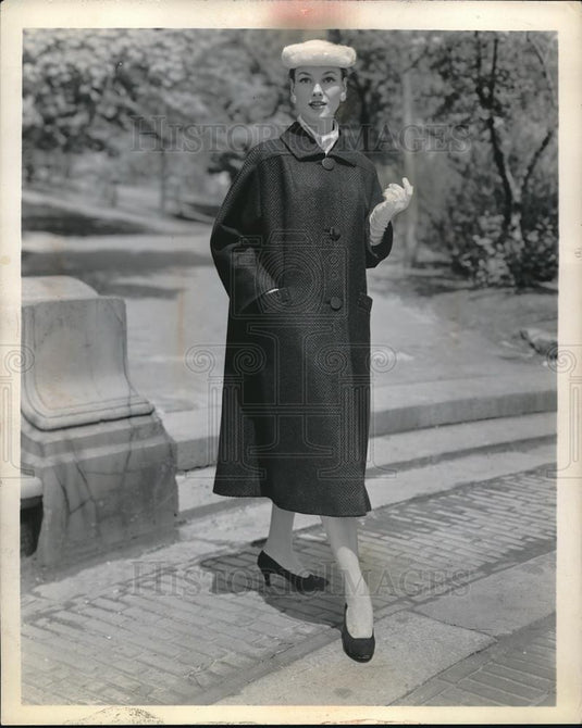 1956 Press Photo 1950's Design Coat Fashion Winter Weather Fashion - Historic Images