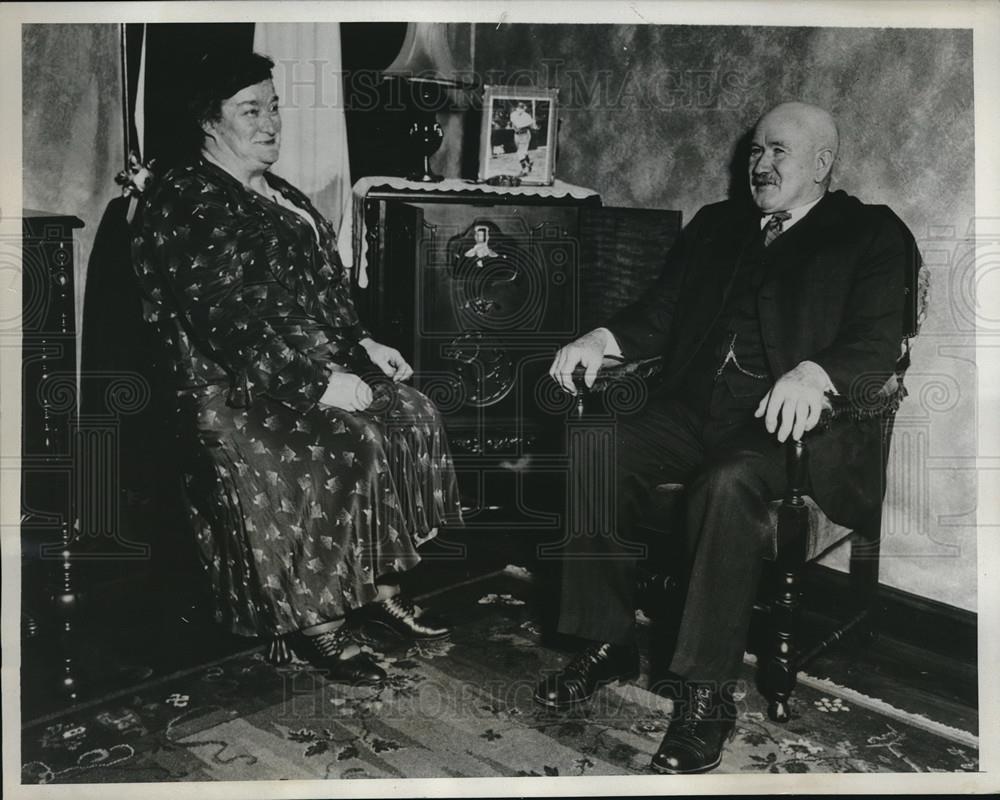 1933 Press Photo Mr. & Mrs. Jerry Cronin, Parents of Joe Cronin of Senators - Historic Images