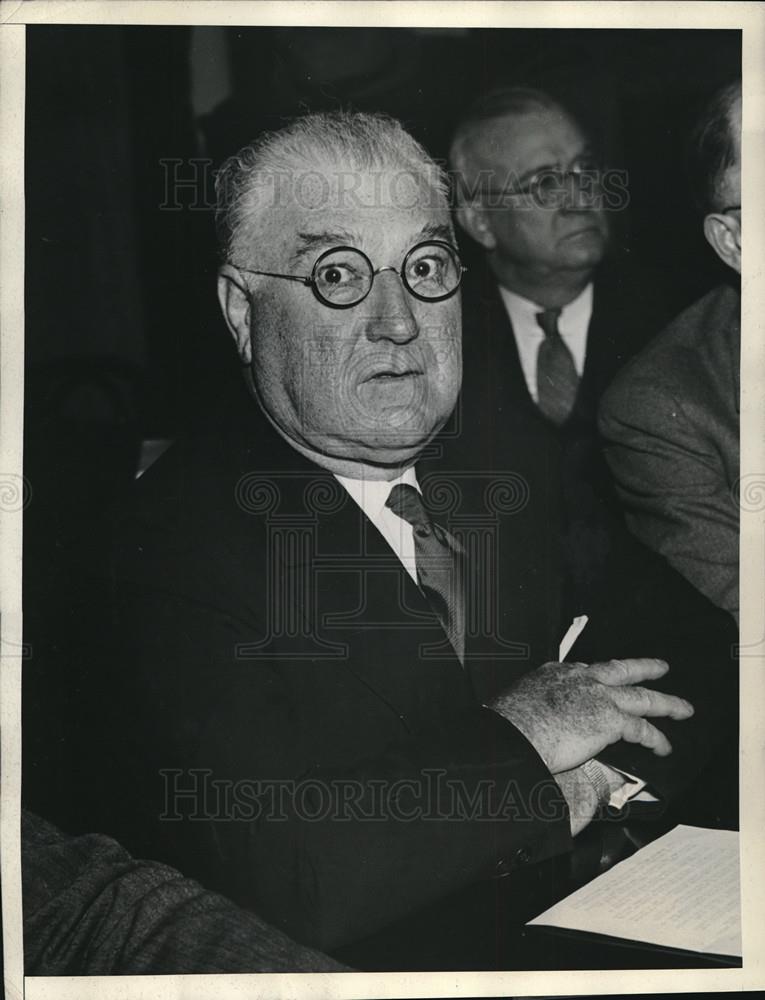 1933 Press Photo R. Stanley Dollar Testifying Before The Senate Shipping Hearing - Historic Images