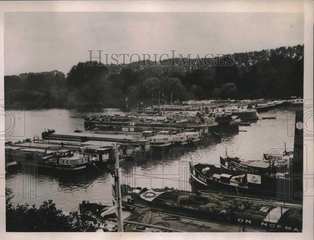 1936 Press Photo Paris France Waterways Seine River Traffic - neb94227 - Historic Images