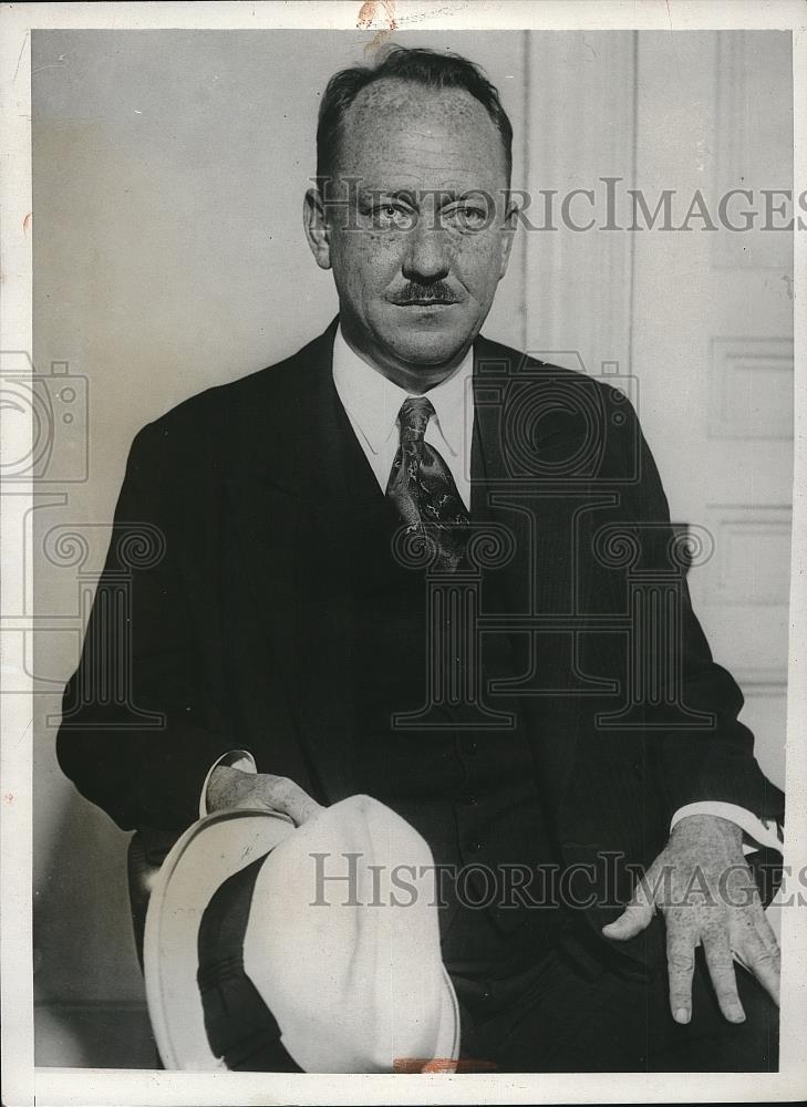 1932 Press Photo J. Garland, Jr. has been sued for divorce by his Wife of 5 - Historic Images