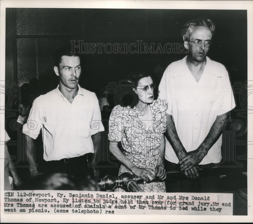 1949 Press Photo Newport, Ky Ben Daniel, Mr &amp; Mrs Don Thomas - neb94312 - Historic Images