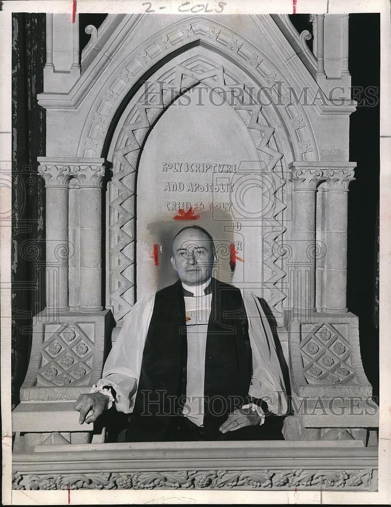 1944 Press Photo Wash.D.C. The Very Rev Angus Dun,4th Wash Bishop - neb73625 - Historic Images