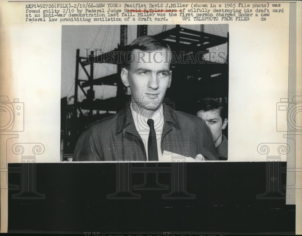 1966 Press Photo Pacifist David J. Miller Found Guilty By Federal Judge - Historic Images