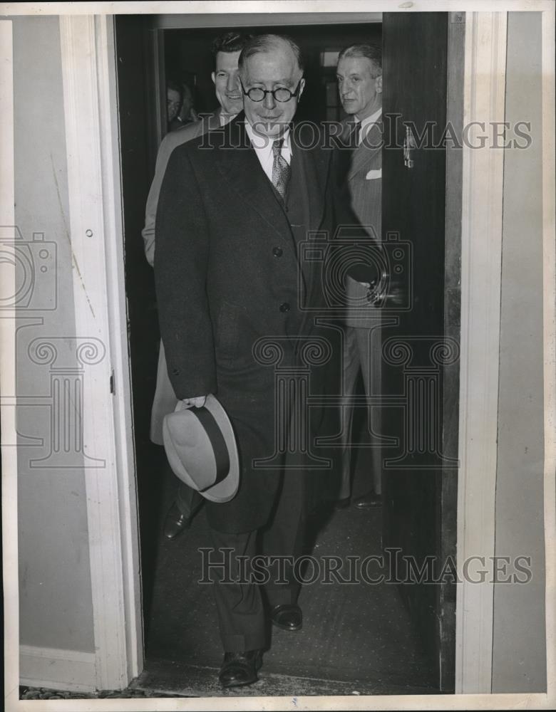 1945 Press Photo Secretary of Labor Lewis B Schwellenbach After Conference - Historic Images