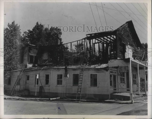 1946 Press Photo Aubuirn, Calif. Miner's Club bld fire killed 4 people - Historic Images