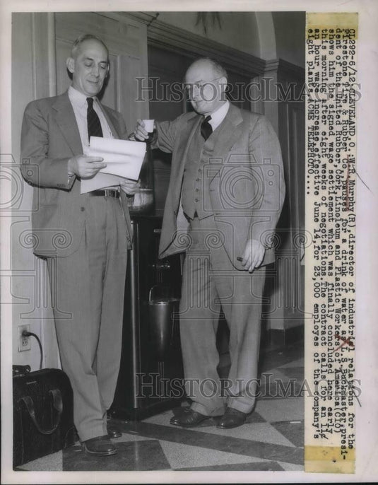 1948 Press Photo WR Murphy Director of Industrial Relations Firestone Rubber - Historic Images