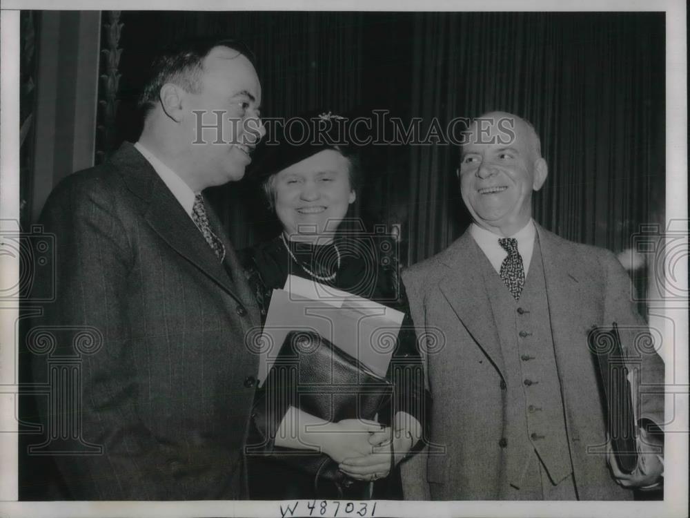 1939 Press Photo Wage-Hour Administrator Elmer Andrews, Miss Katherine Lenroot - Historic Images