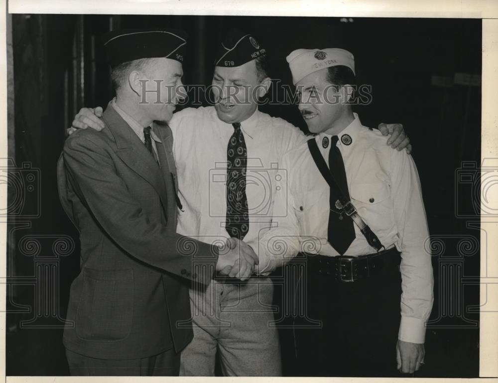 1938 Press Photo Jeremiah F. Cross Congratulates James A. Heverin After Election - Historic Images