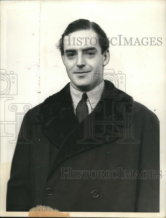1935 Press Photo NYC, The Earl of Warwick on the SS Berengia - Historic Images