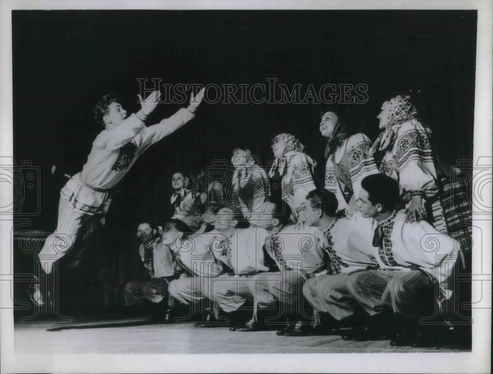 1958 Press Photo Moiseyev Dancers To Appear On Ed Sullivan Show - Historic Images