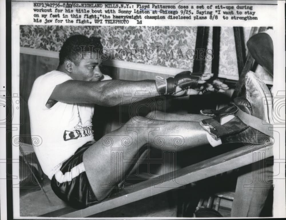 1962 Press Photo Boxer Floyd Patterson Trains at Highland Mills, New York - Historic Images